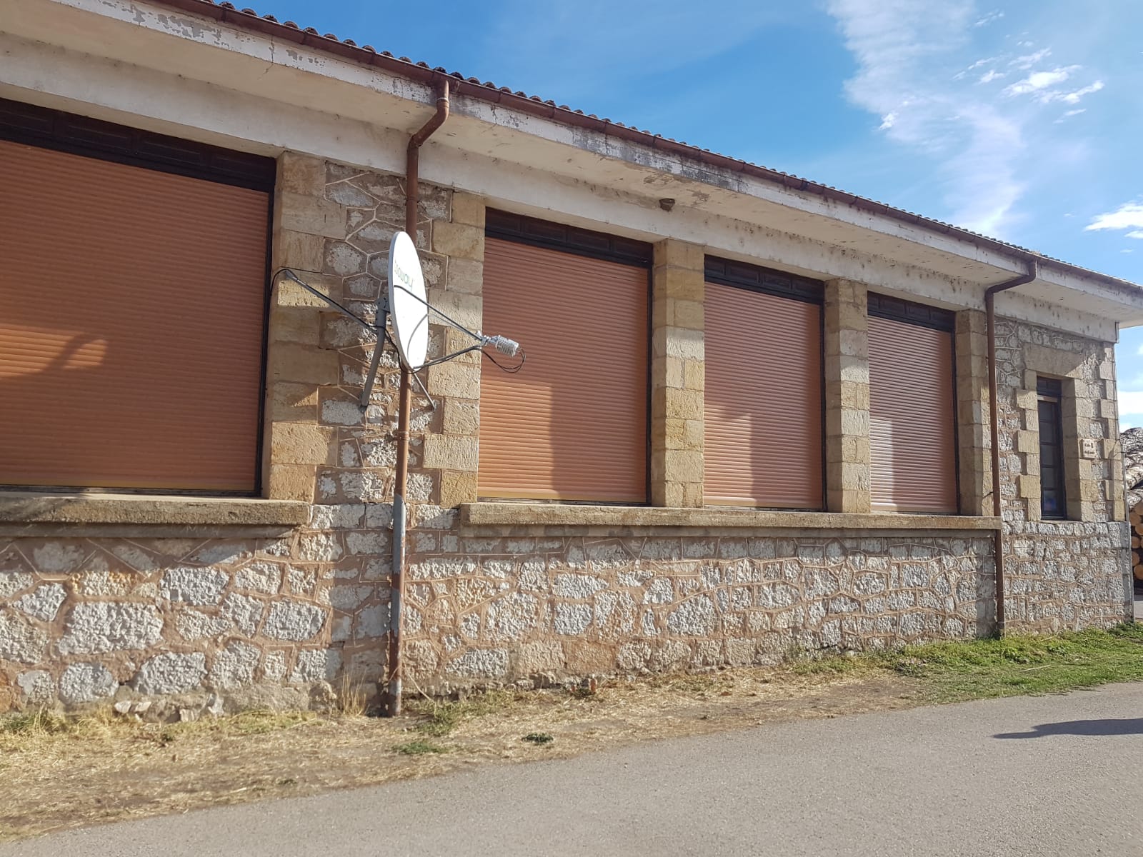 El colegio de Hontoria del Pinar no abre sus puertas en la primera jornada lectiva