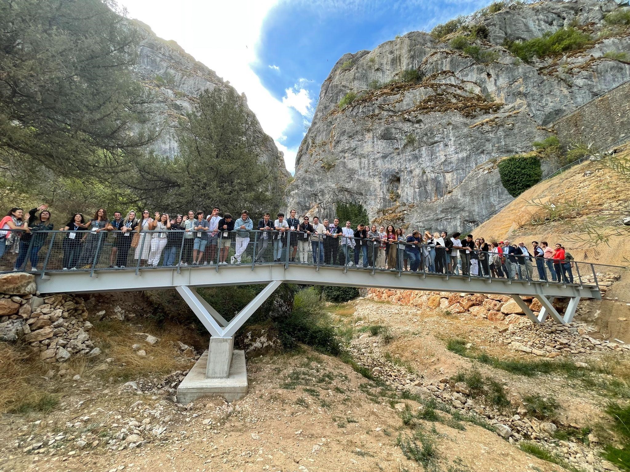 FOTO DE GRUPO EN LA YECLA