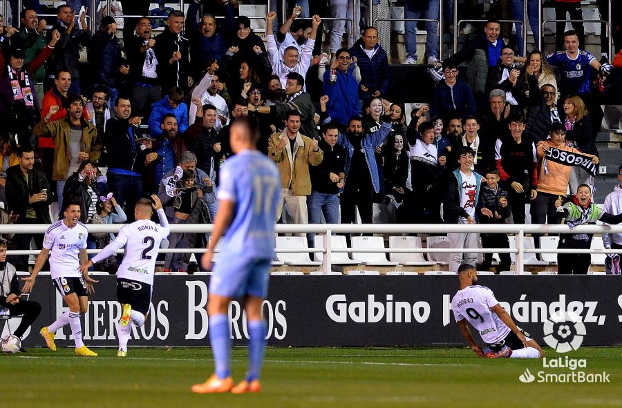 Otra victoria en el fortín de El plantío del Burgos CF ante el UD Ibiza (2-0)