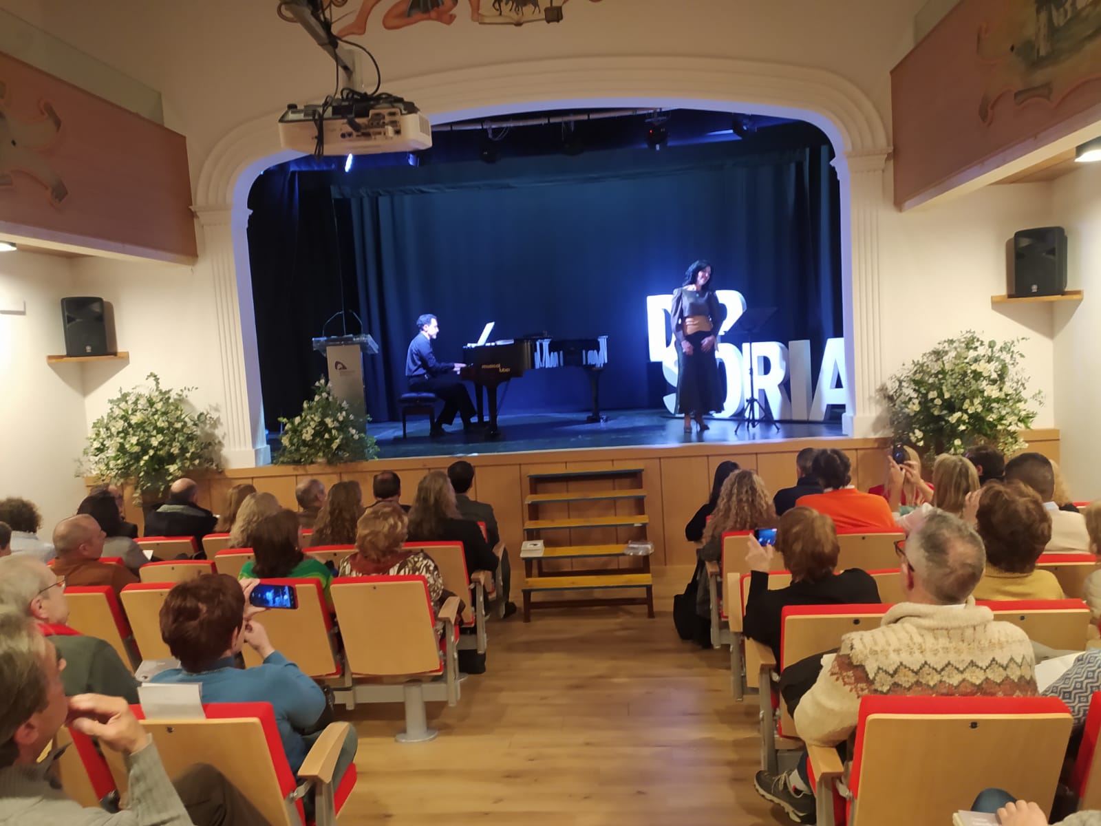 PREMIOS POESIA NAVALENO (4)