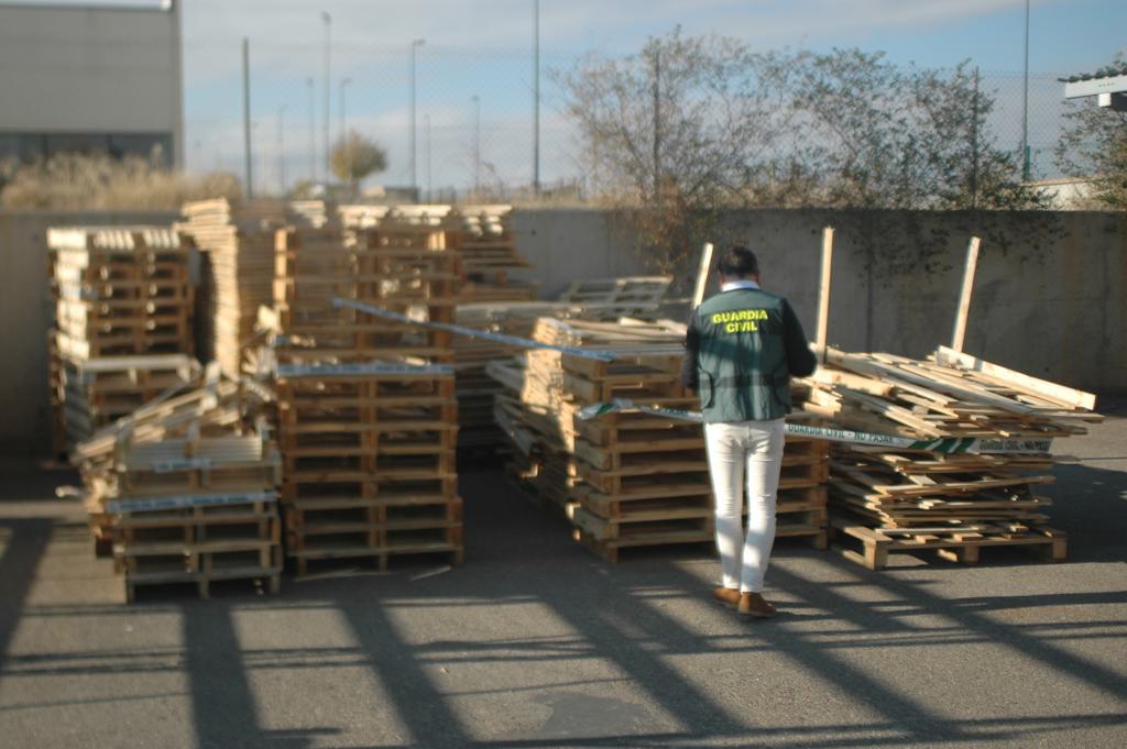 La Guardia Civil investiga a una empresa de la provincia de Soria que comercializaba palés de madera de manera ilegal