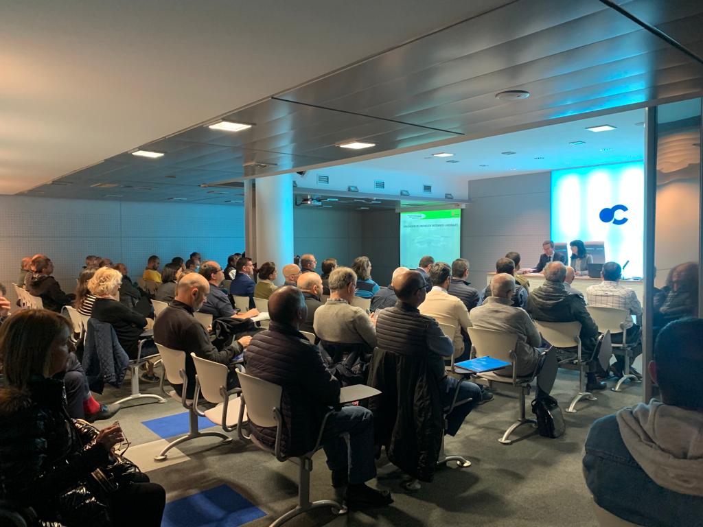 Jornada sobre dronex en Burgos (1)