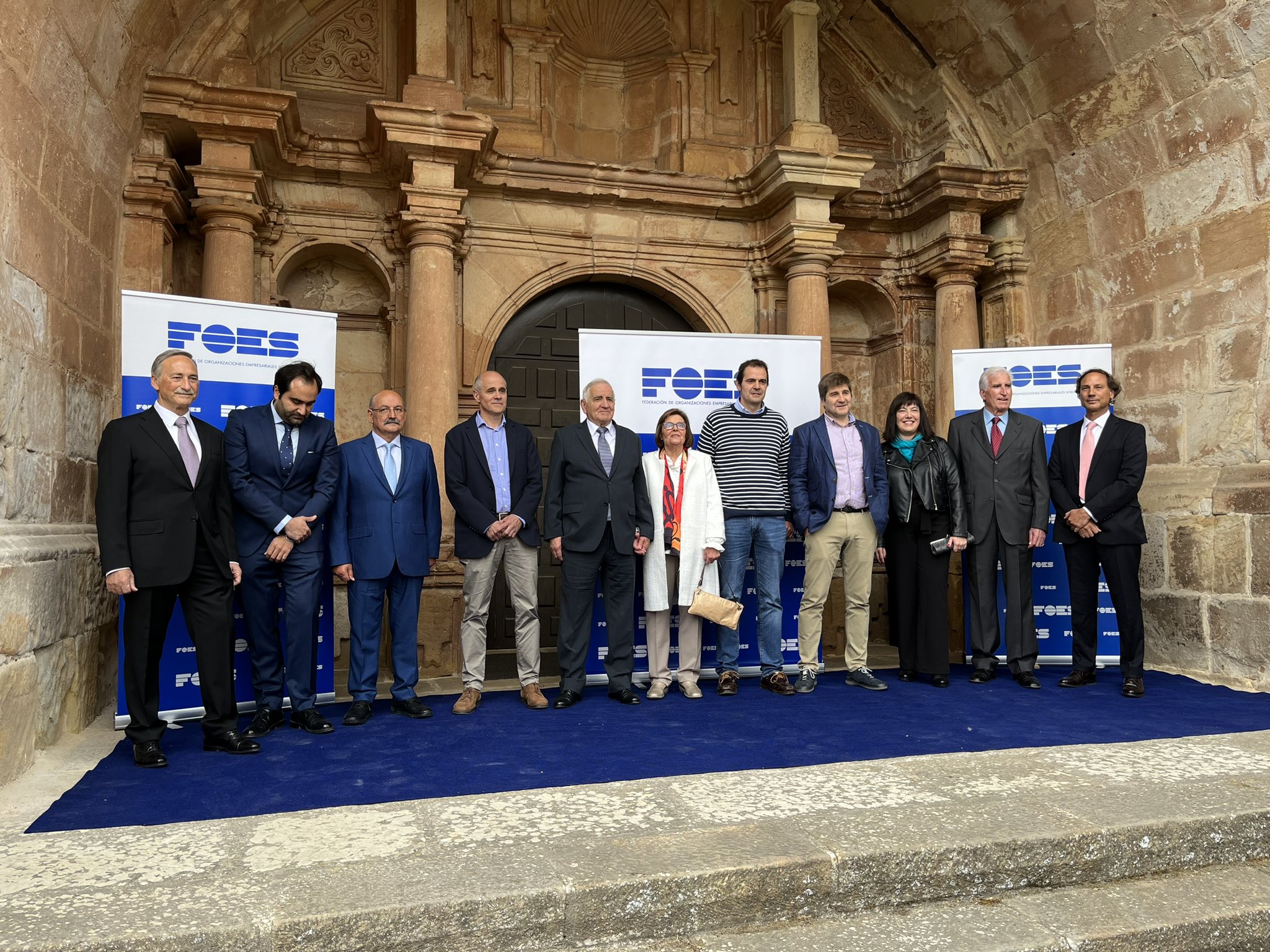 PREMIOS FOES 2