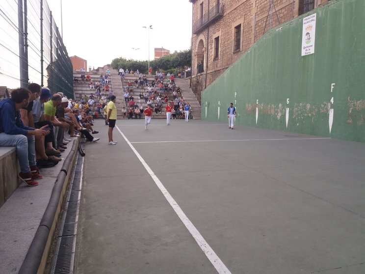 Vuelve la Pelota a Mano a Quintanar de la Sierra con la celebración del V Trofeo San Cristobal