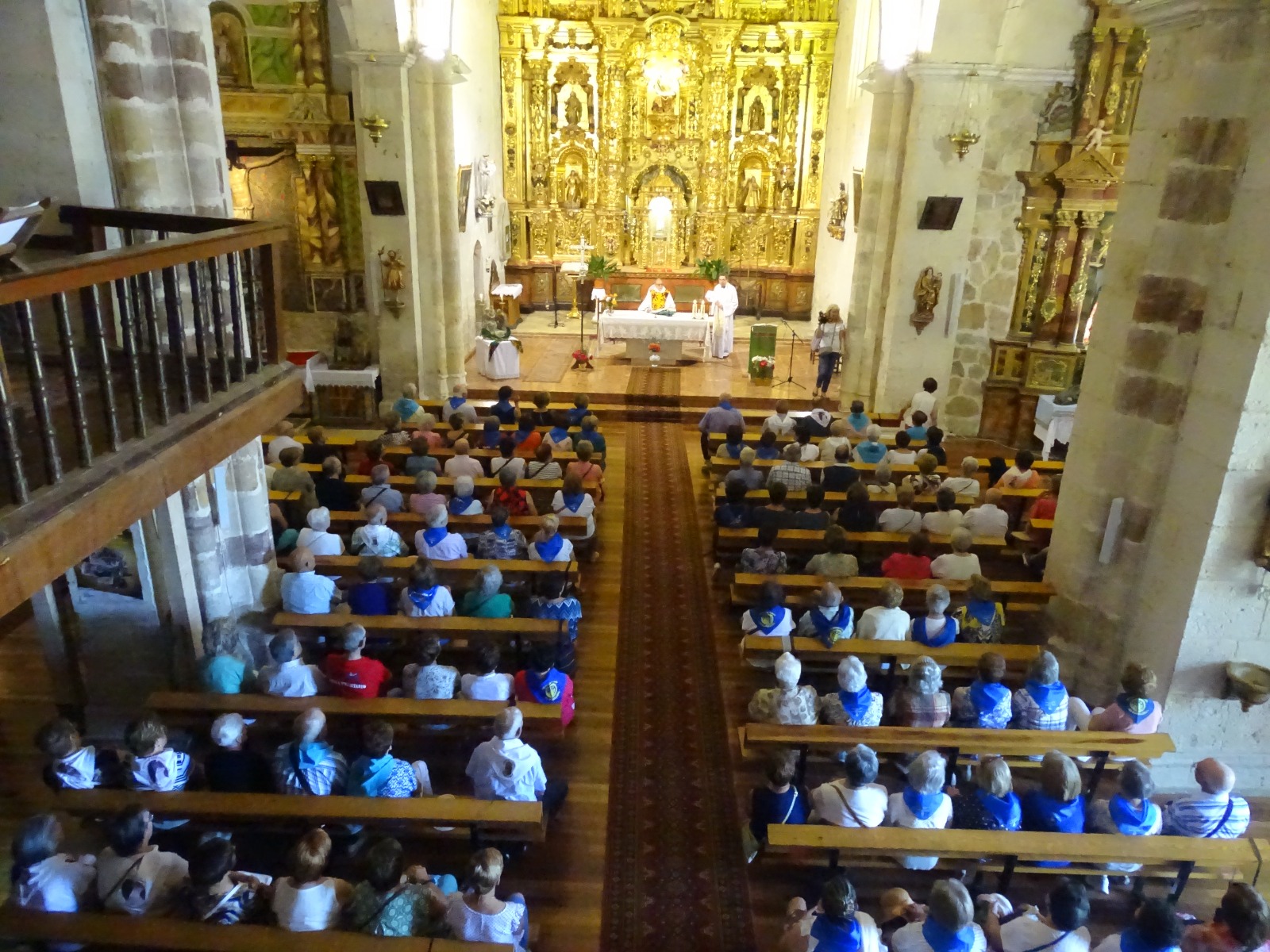 ENCUENTRO DE MAYORES EN ARAÚZO (2)