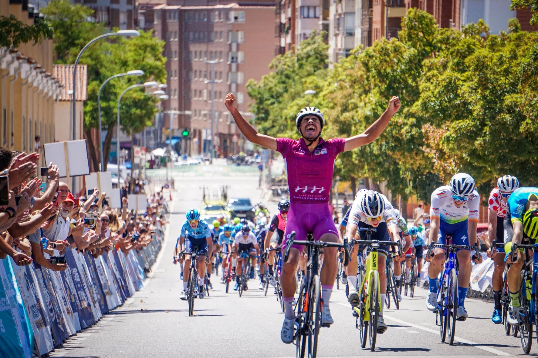 Vuelta Ribera Etapa 3 ganador y líder mailing