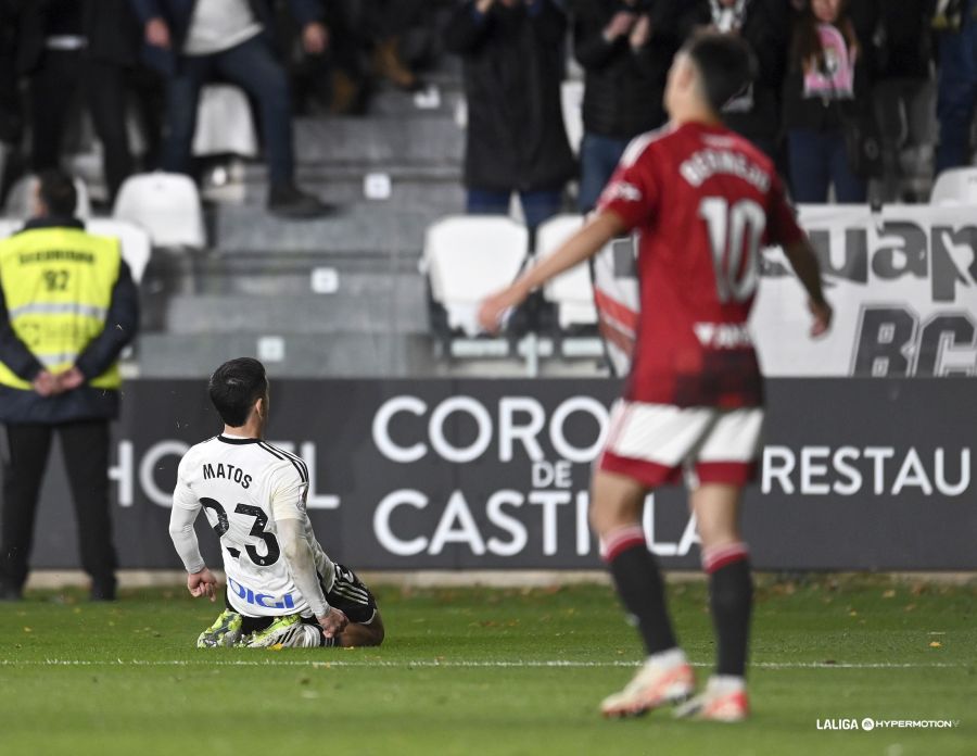 Matos rescata un punto importantísimo en El Plantío en el minuto 93 ante un Real Zaragoza que pecó de conservador (1-1)