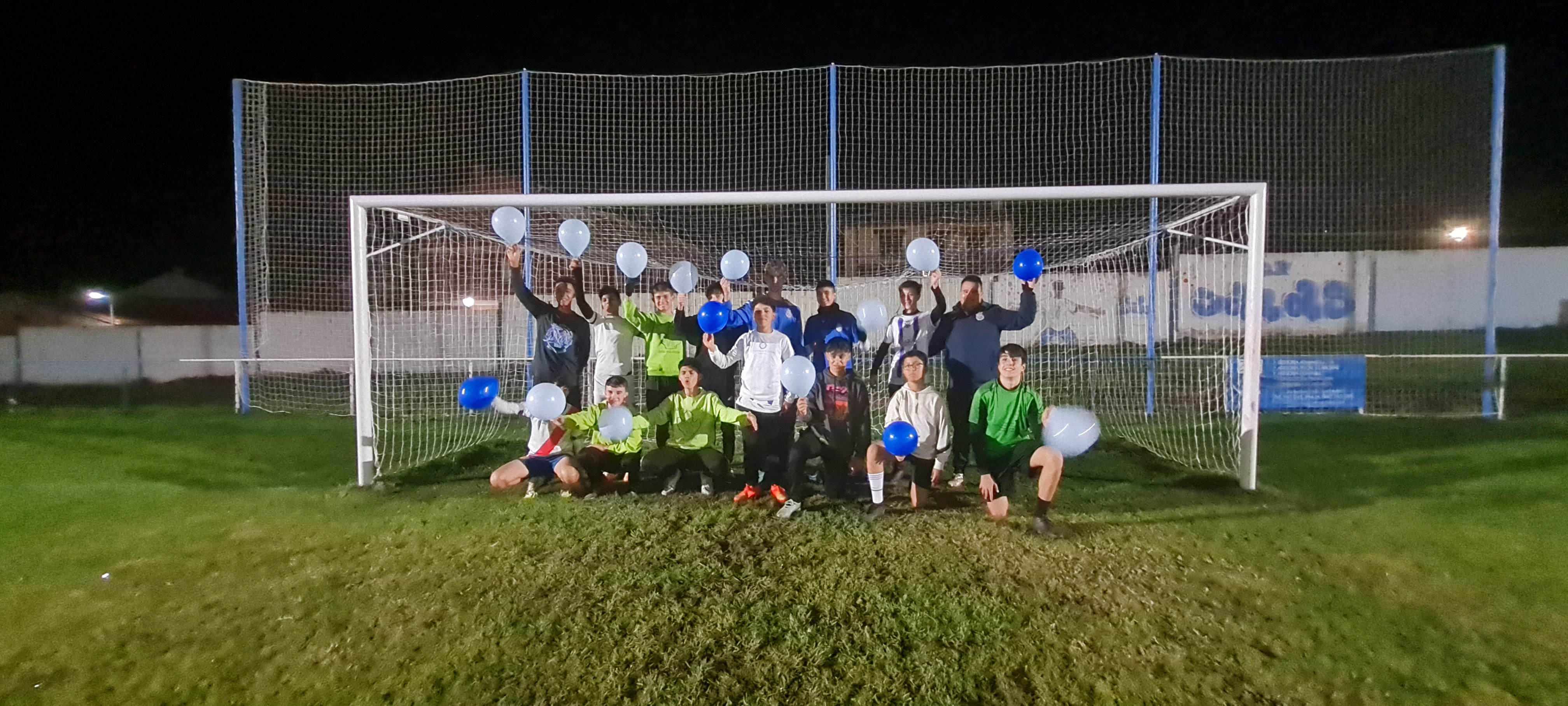 El equipo Cadete del Club Polideportivo Salas se solidariza con el Día Internacional de la Diabetes