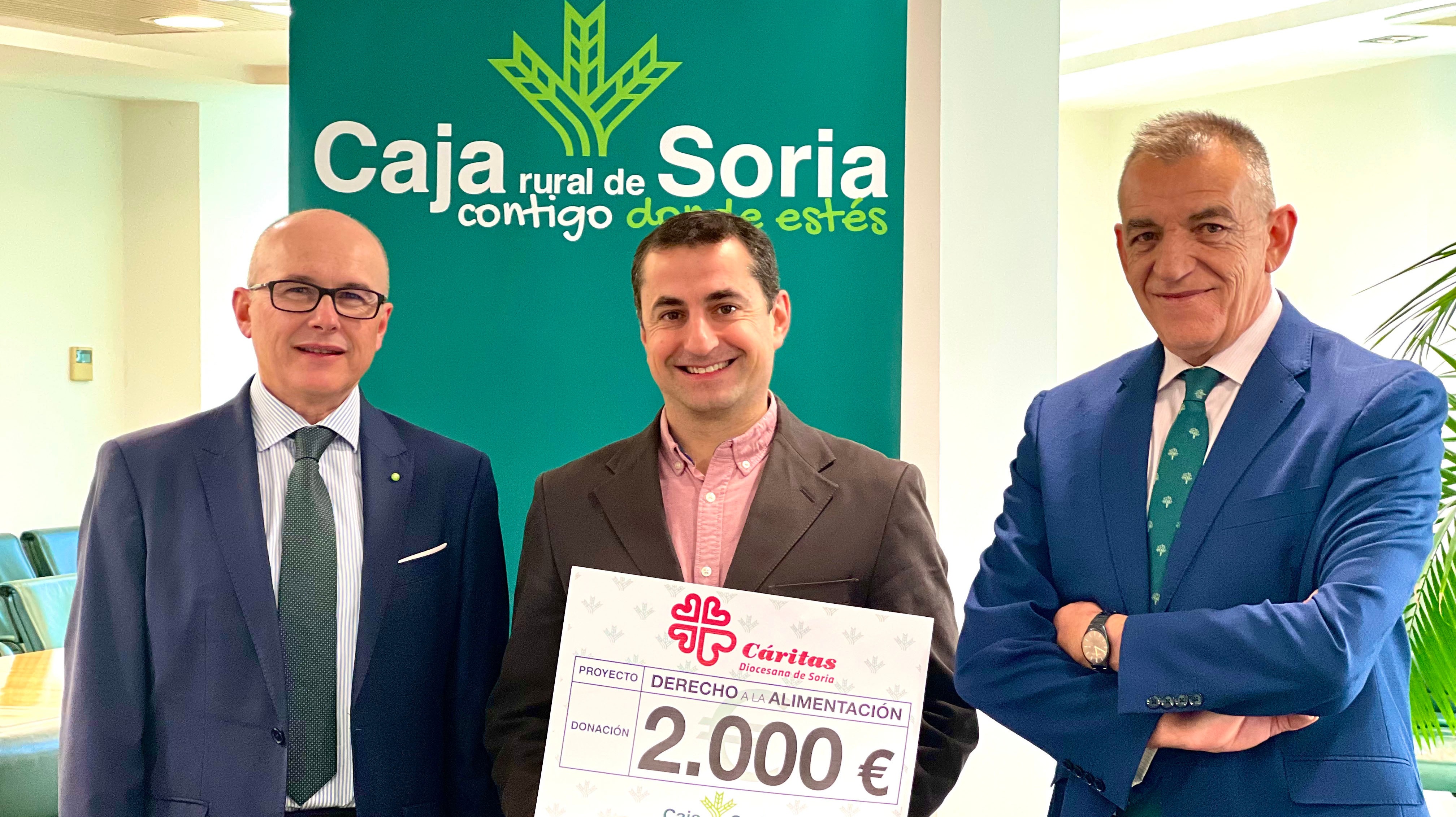 Caja Rural de Soria dona 2.000€ a Cáritas para apoyar su Programa de Alimentos