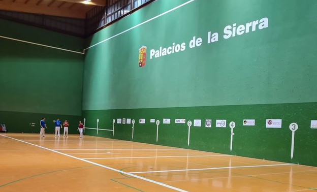 El XIV Torneo de Navidad de Pelota a Mano conocerá sus ganadores este fin de semana