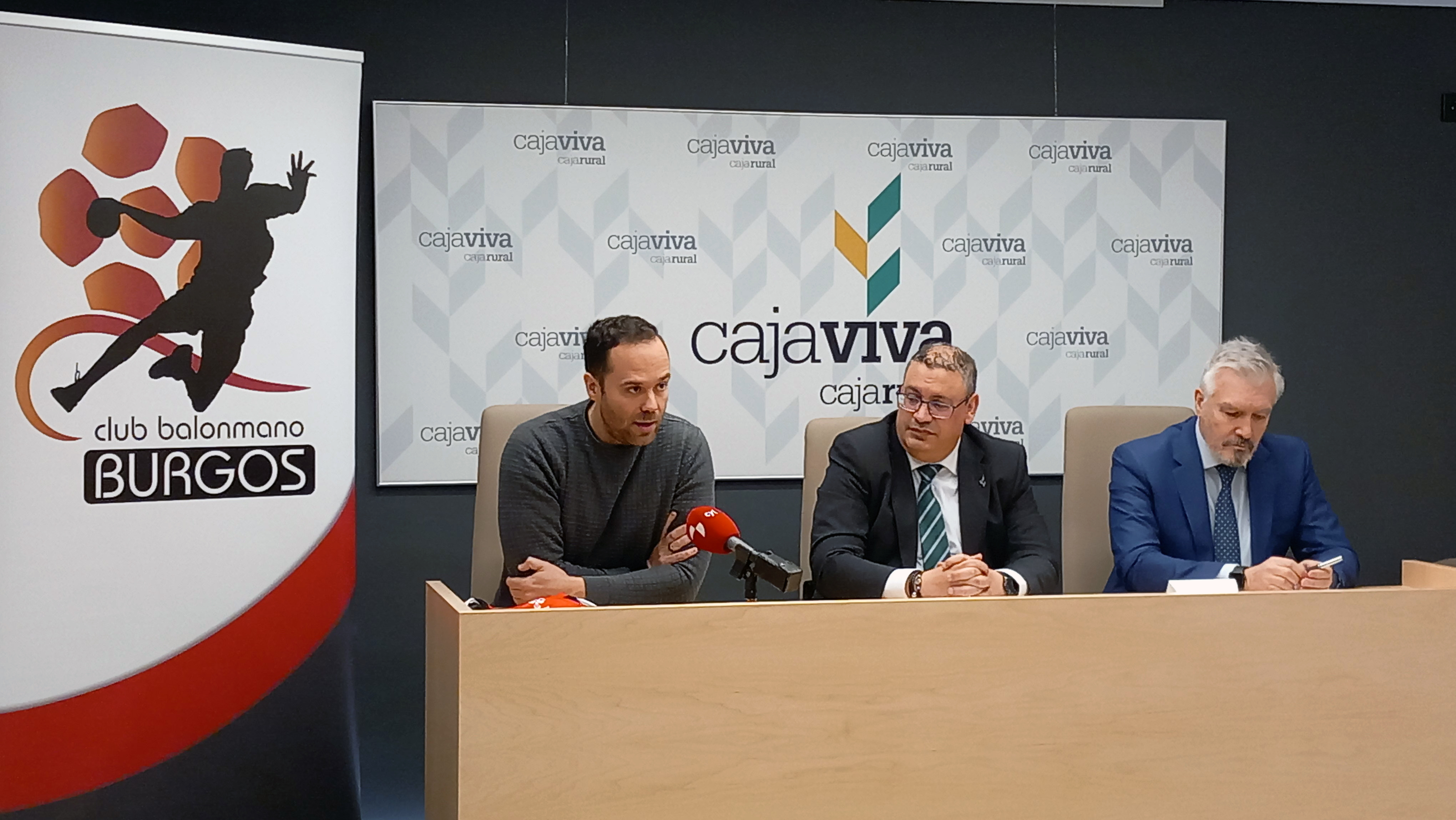firma02