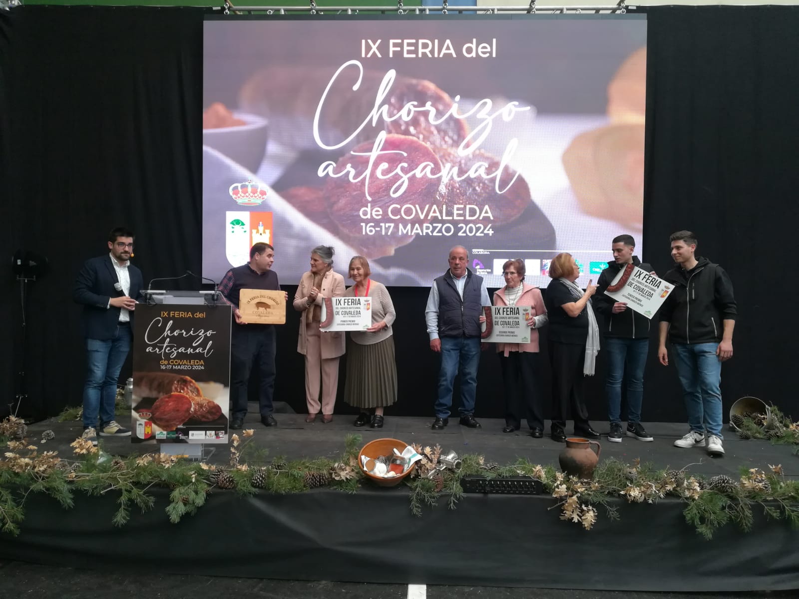 IX FERIA DEL CHORIZO EN COVALEDA (13)