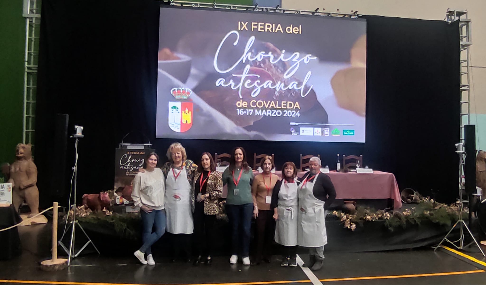 IX FERIA DEL CHORIZO EN COVALEDA (11)