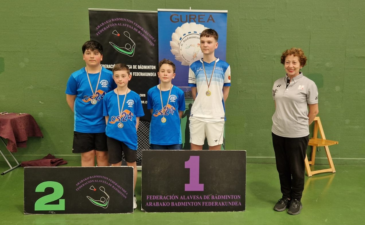 MEDALLISTAS SUB-15 VITORIA