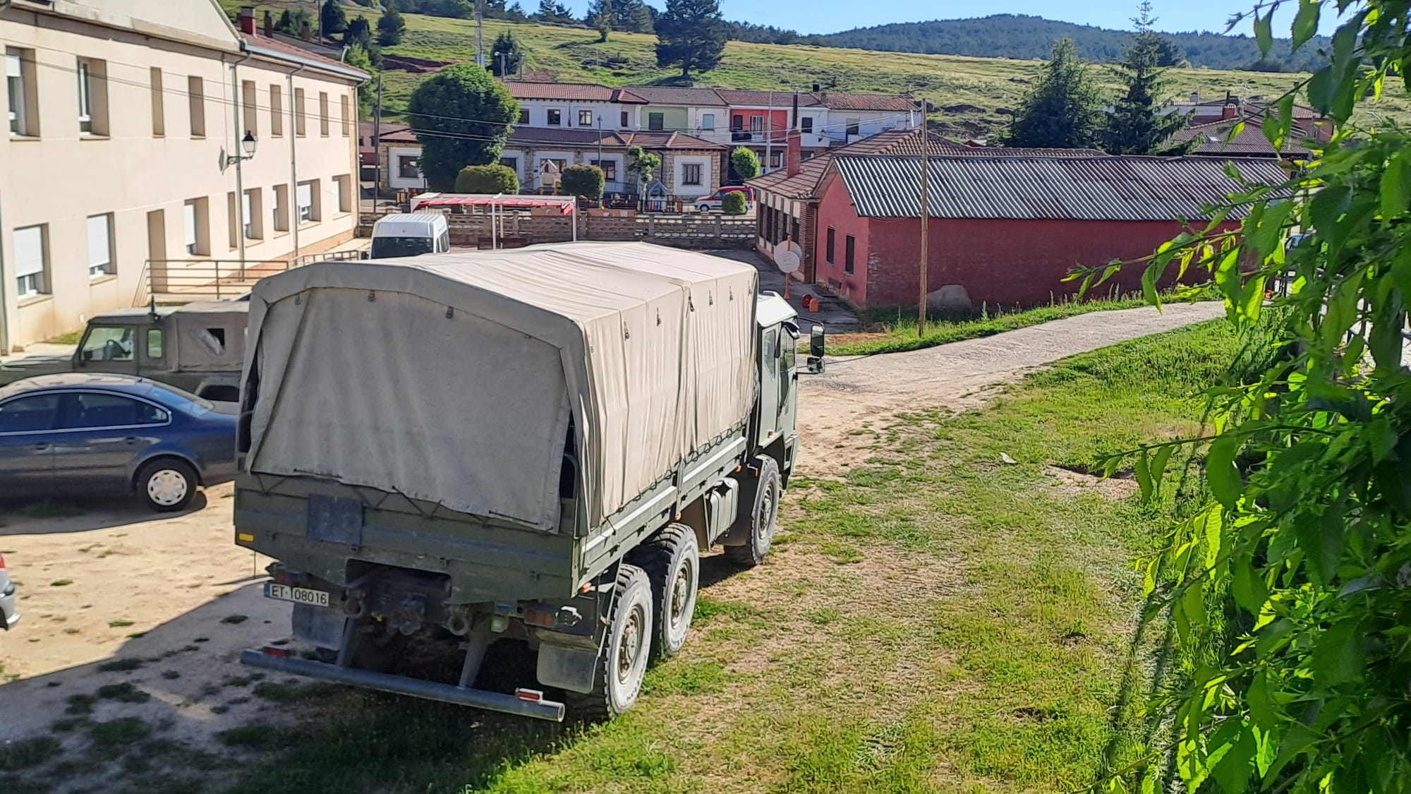 dbecc973-2df4-48d2-88fc-daf969887628