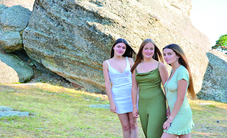 Damas de fiestas 2024.