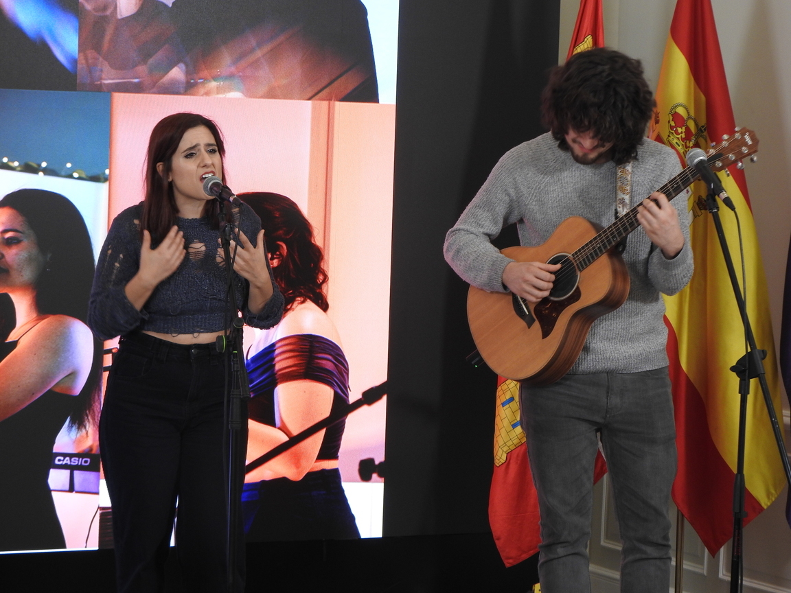 PRESENTACION MUSICA VIVA (1)