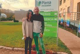 FOTO DE LUIS ANDRES Y LAURA RICA