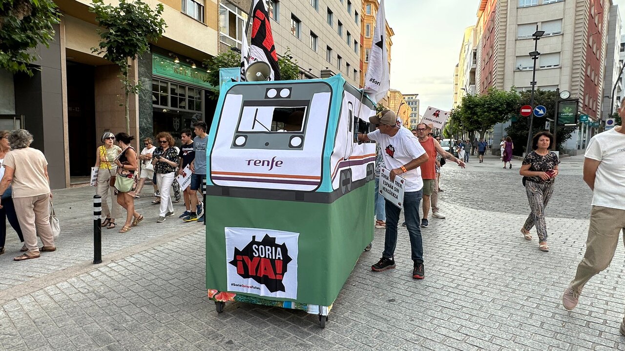 MANIFESTACIÓN SORIA YA (5)
