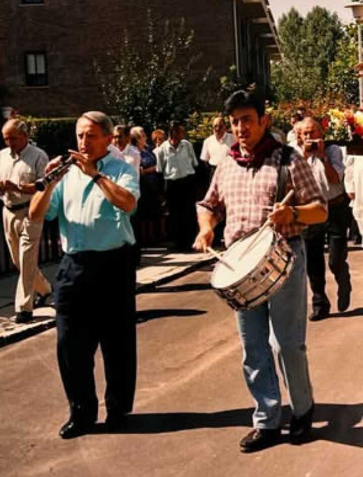 WhatsApp Image 2025-11-19 at 23.14.05