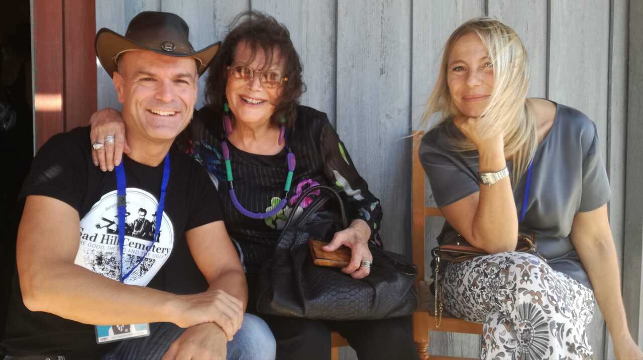 WhatsApp Image 2025-11-29 at 01.06.55