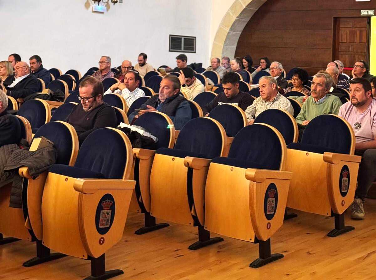 8e2e3502-0d71-454f-9617-c7d8d08235fe