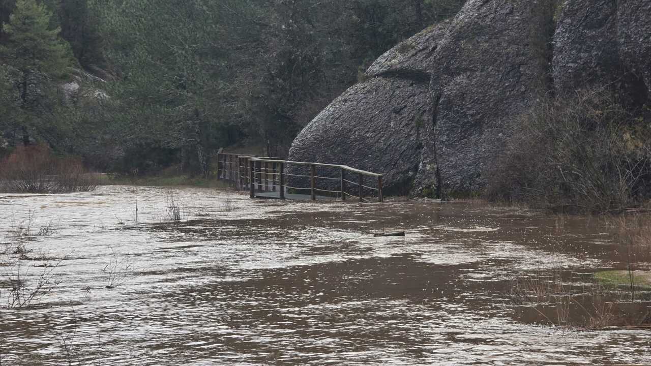 a6c6621a-43e4-49b9-bdb2-dfff46563d0f