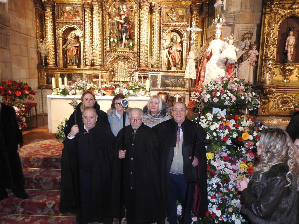 ofrenda de flores a las Candelas en Quintanar (13)