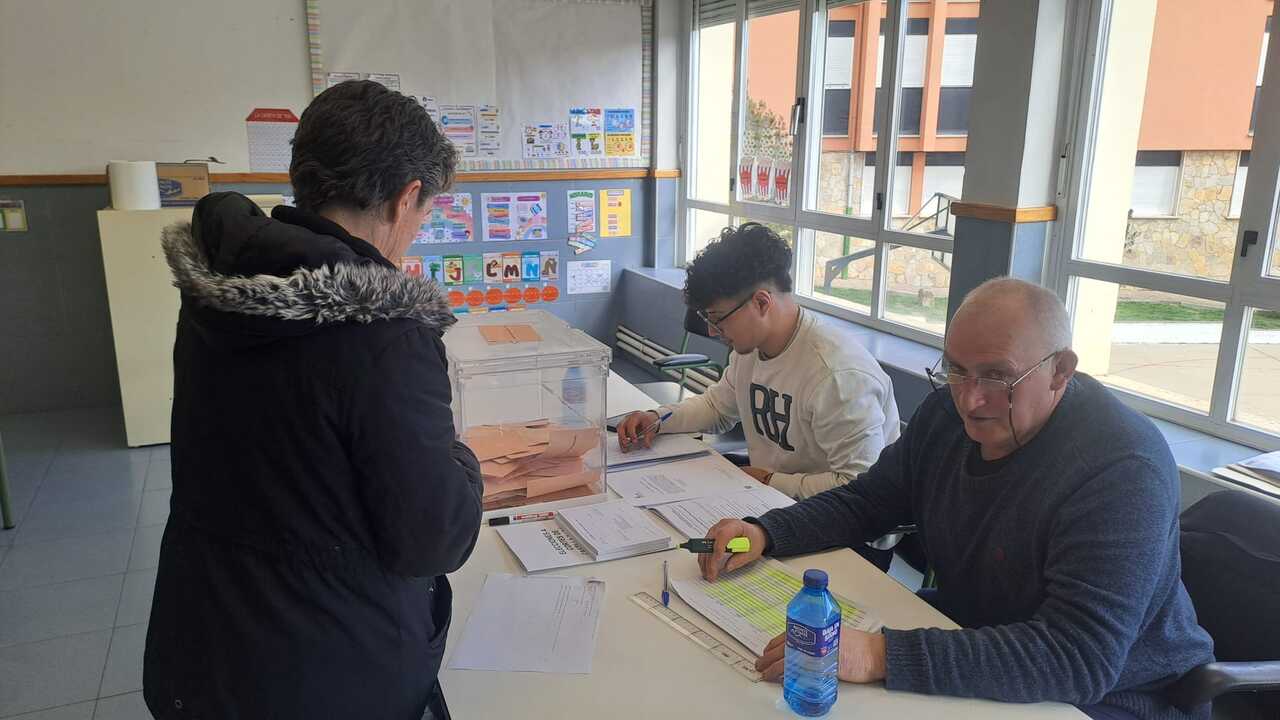 56cedb5a-da3d-4513-989d-380659f54ad4