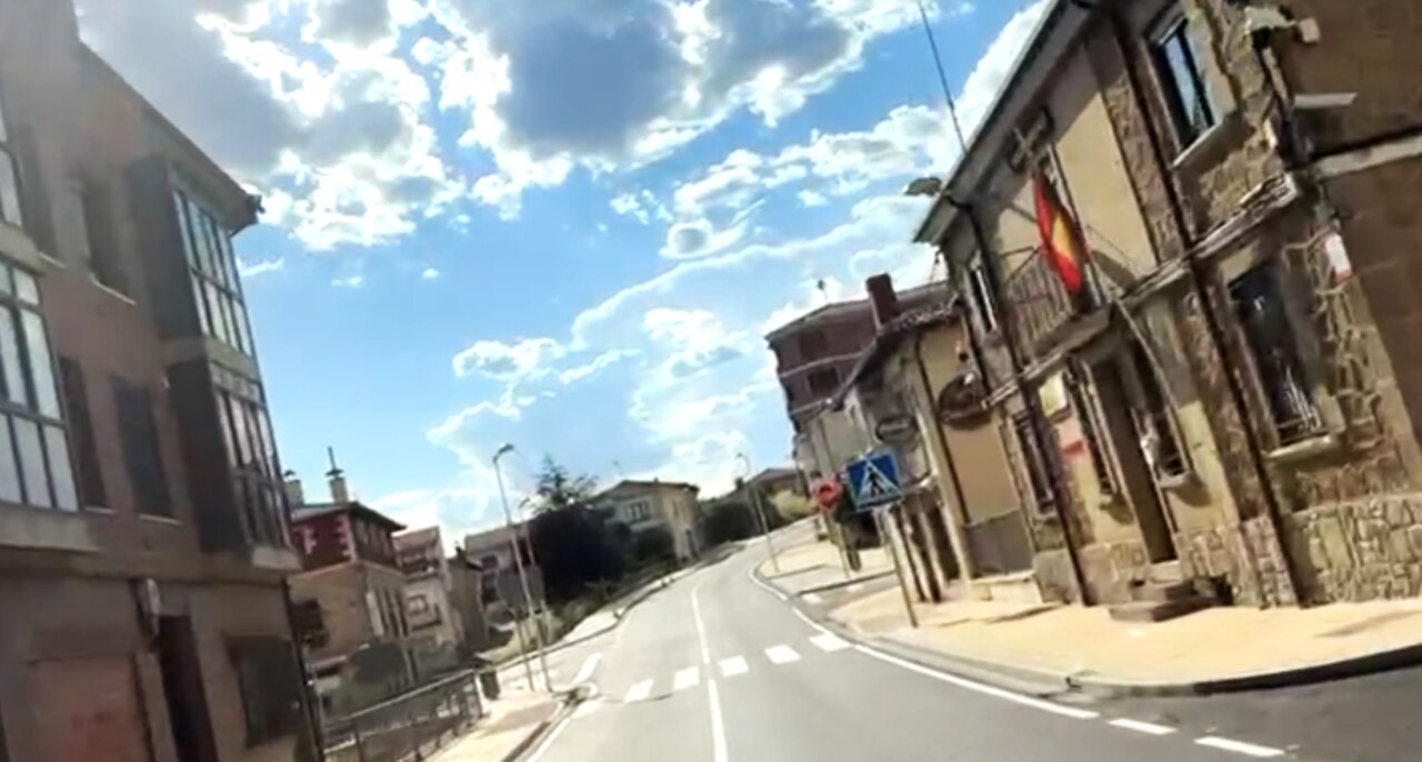 TRAVESÍA DE HONTORIA DEL PINAR (1)