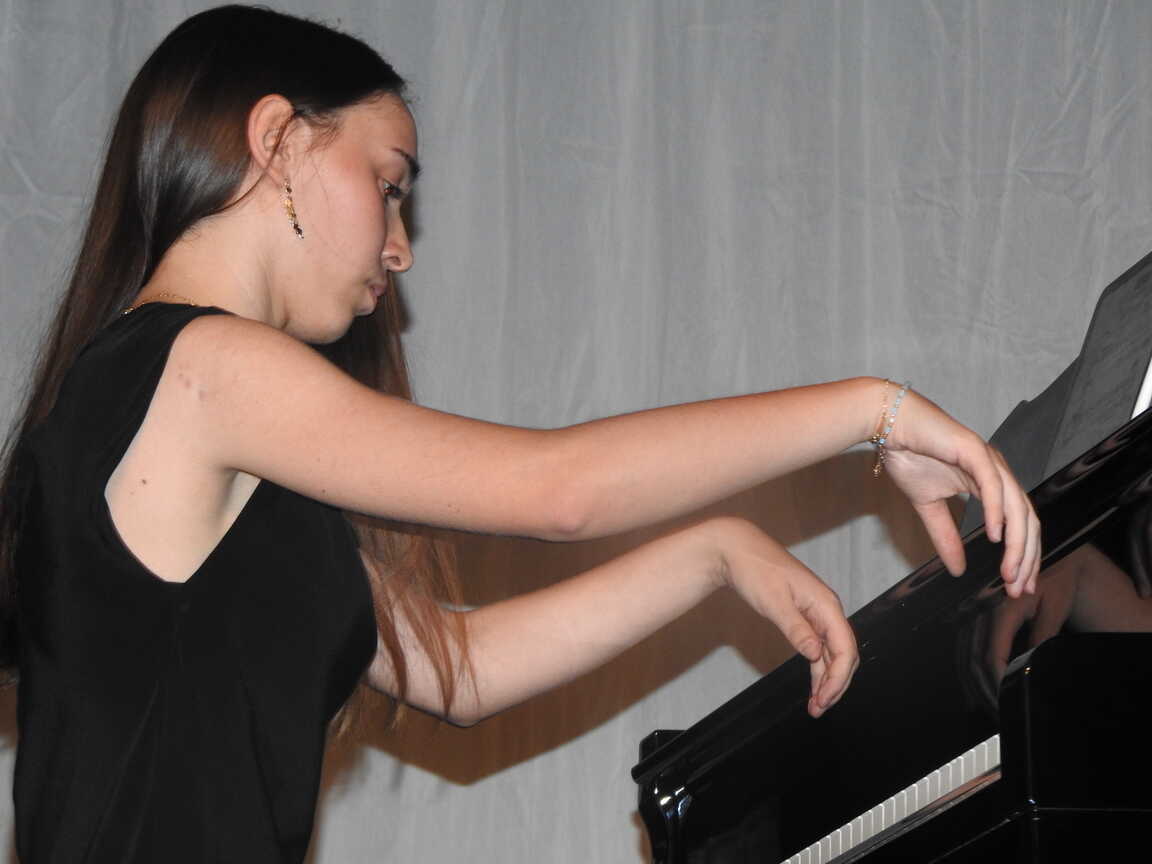 ELENA LUCAS PIANO (7)